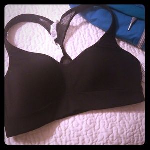 lululemon speed up bra PRICE FIRM